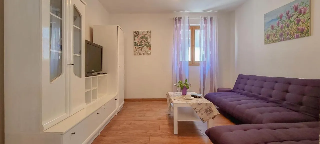 Libera Three Apartment Novigrad