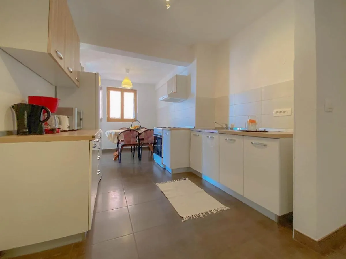 Libera Three Apartment Novigrad  Croatia